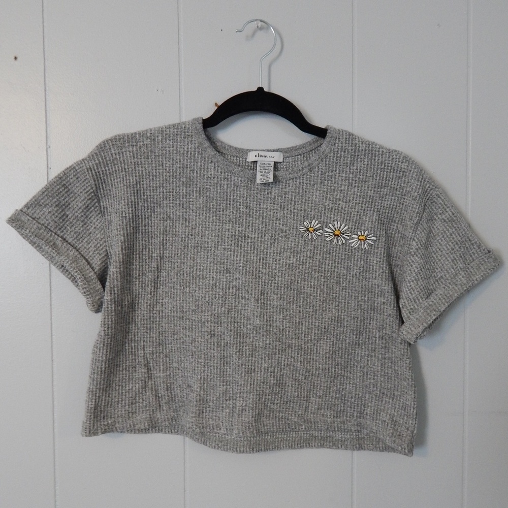 Olivia Kay / Daisy Tee